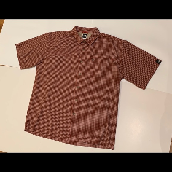 The North Face Men’s button down shirt L/G - Picture 2 of 9